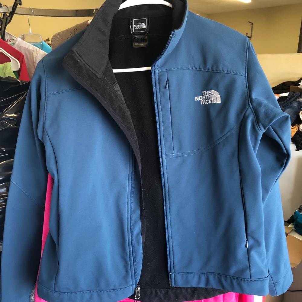 Adult small north face jacket